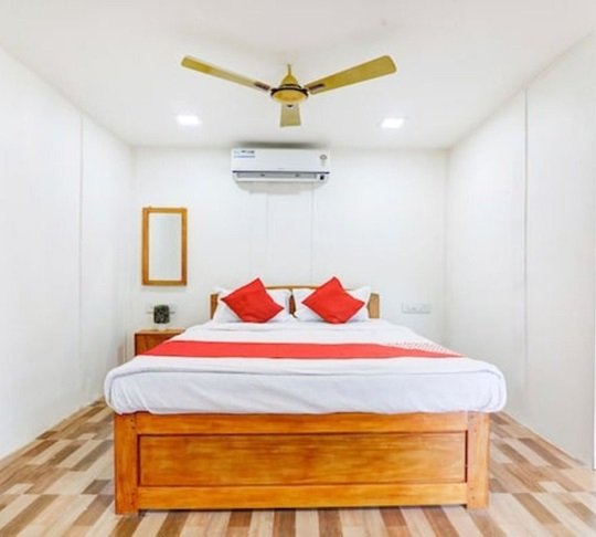 Sulochana Resort Deluxe Room